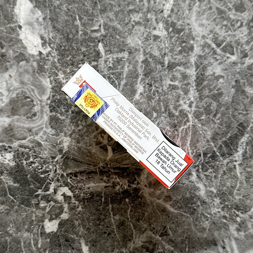 Chesterfield Red - Image 5