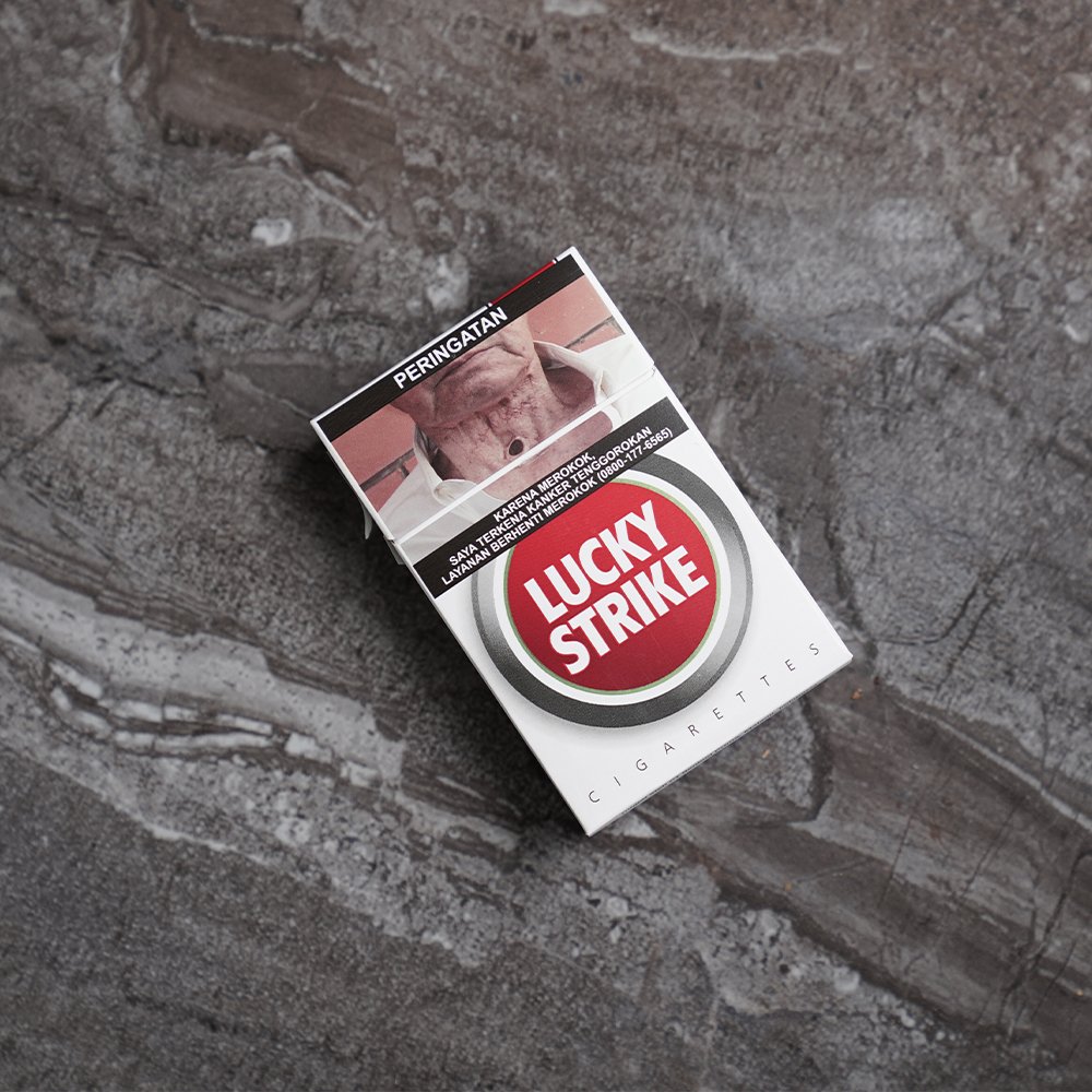 Lucky Strike Red - Image 2